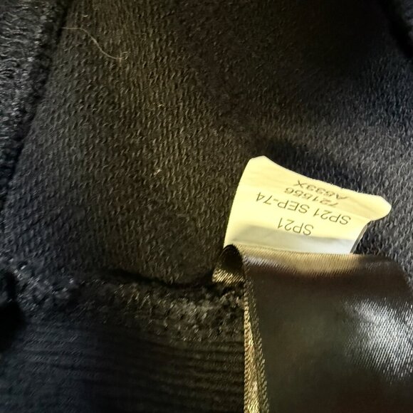 The North Face Women’s Black Pullover Hoodie L Kangaroo Pocket EUC - Picture 5 of 8